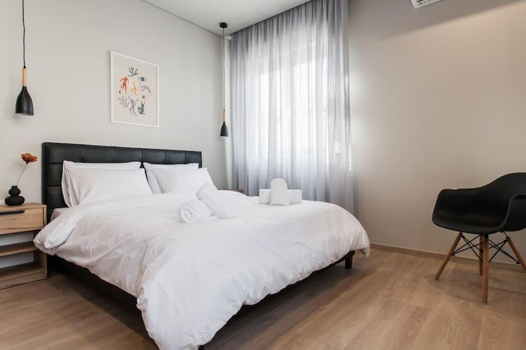 Piraeus Deluxe 2Bdr Apt - Near Metro And Port Exteriör bild